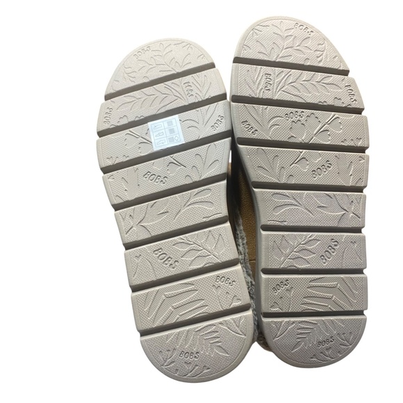 Sketchers BOBS Relaxed Fit Memory Foam Brown Chestnut Womens Sz 8 Slipper Comfy - Picture 10 of 14